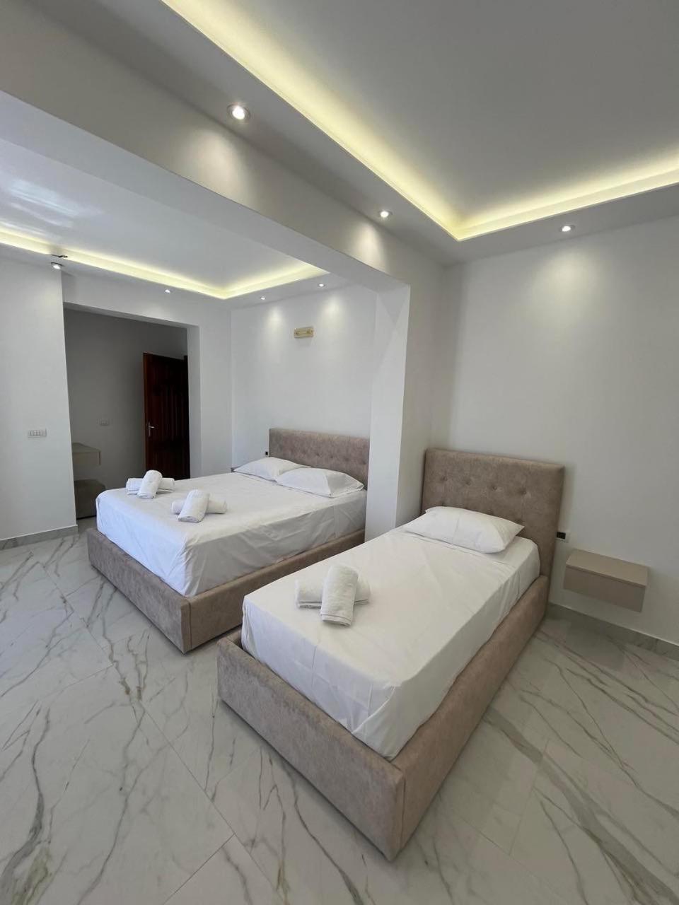 Harmony Apartments Dhërmi Extérieur photo