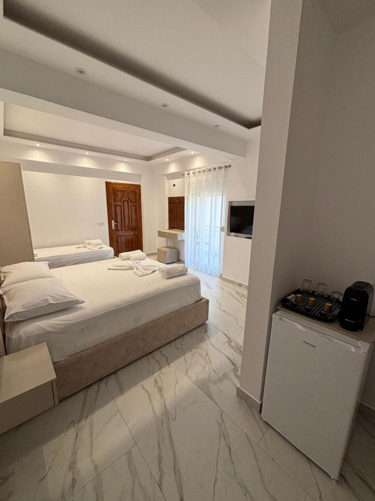 Harmony Apartments Dhërmi Extérieur photo